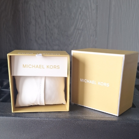 Michael Kors Accessories - Michael Kors Gold and White Box